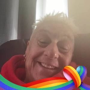 Meet your Posher, Pauline